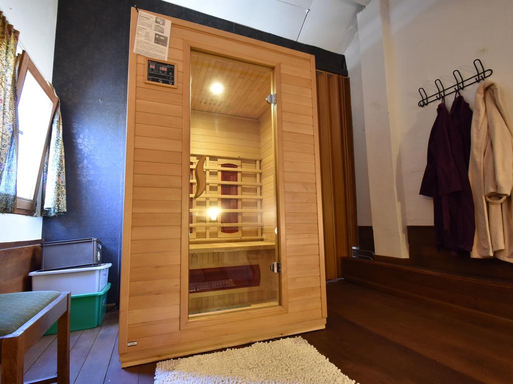 Spacious Holiday Home With Sauna In Celles Sur Plaine เอกิสไฮม์ ภายนอก รูปภาพ